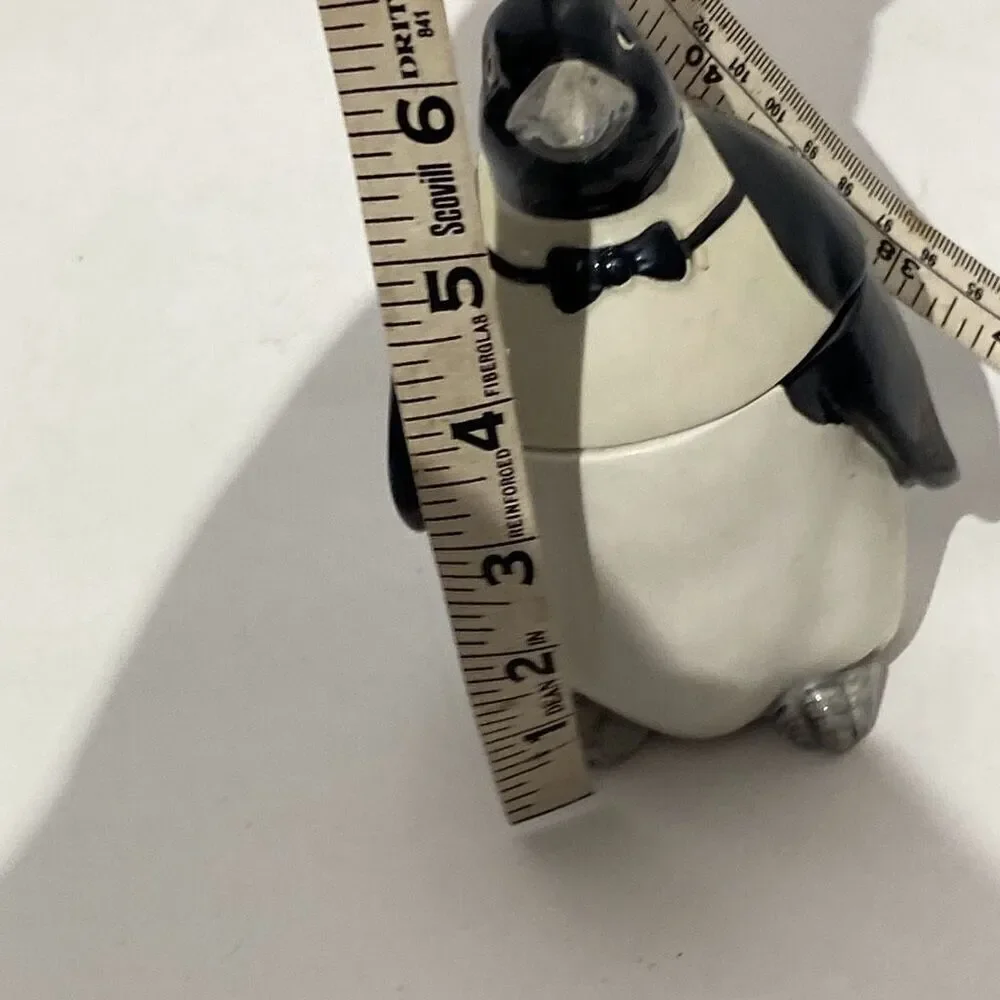 OTAGIRI Penguin Ceramic Figurine Music Trinket Box Japan Wind Up Musical‎ Vtg